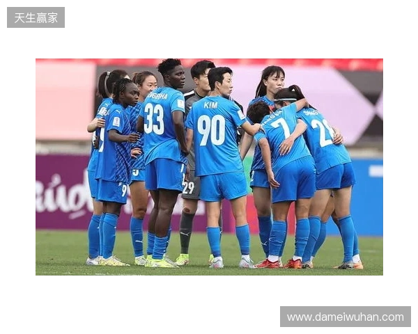 两度争议判罚!邓梦晔进球被吹越位,武汉女足遇门线悬案