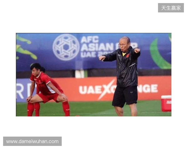 卫报:加拿大足协呼吁意大利球迷支持他们,可免费换球衣