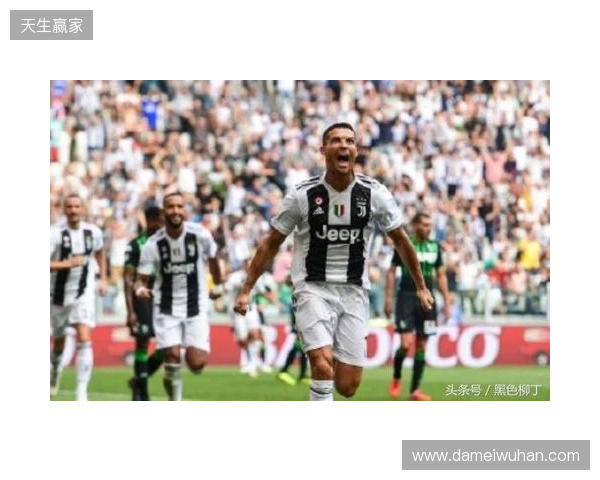 法兰克福内讧:球员场上互喷,并质疑主帅为何领先还要狂攻