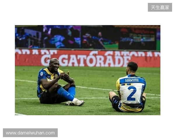 记者:国米420万分期报价摩洛哥17岁边卫泽克里,含10%二转